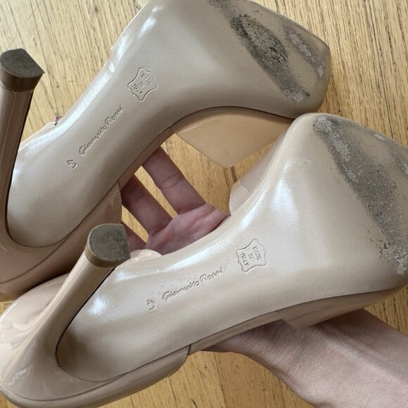 Gianvito Rossi Nude Bree Heels - Picture 4 of 6